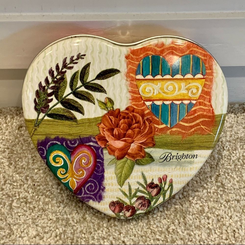 Brighton Tin Heart‎